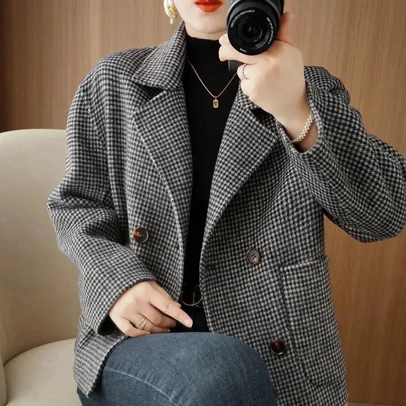 Fashion Lady Outerwear Women's Woolen Coat 2025Autumn Winter Temperament Elegant High-end Comfortable Loose Ladies Wool Coat