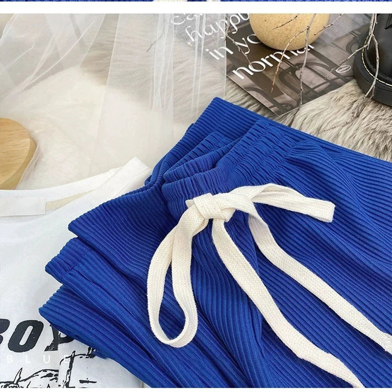 Women Trousers Pants with A High Waisted Slim Fit And Floor Length Pleated Straight Pants for Ladies Wide Leg Pants