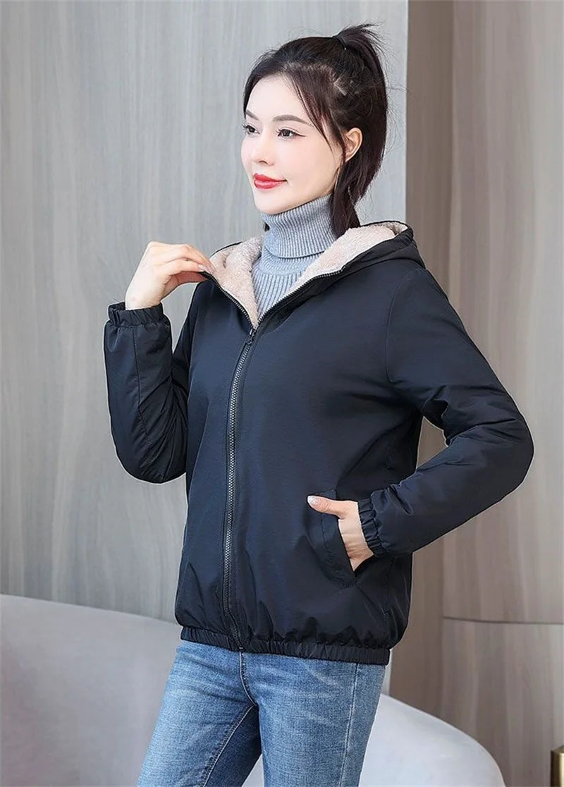 Add Velvet Padded Coat Women 2025 Winter Hooded Outerwear Ladies Warm Cotton-Padded Jacket New Fashion Overcoat Short Female Top