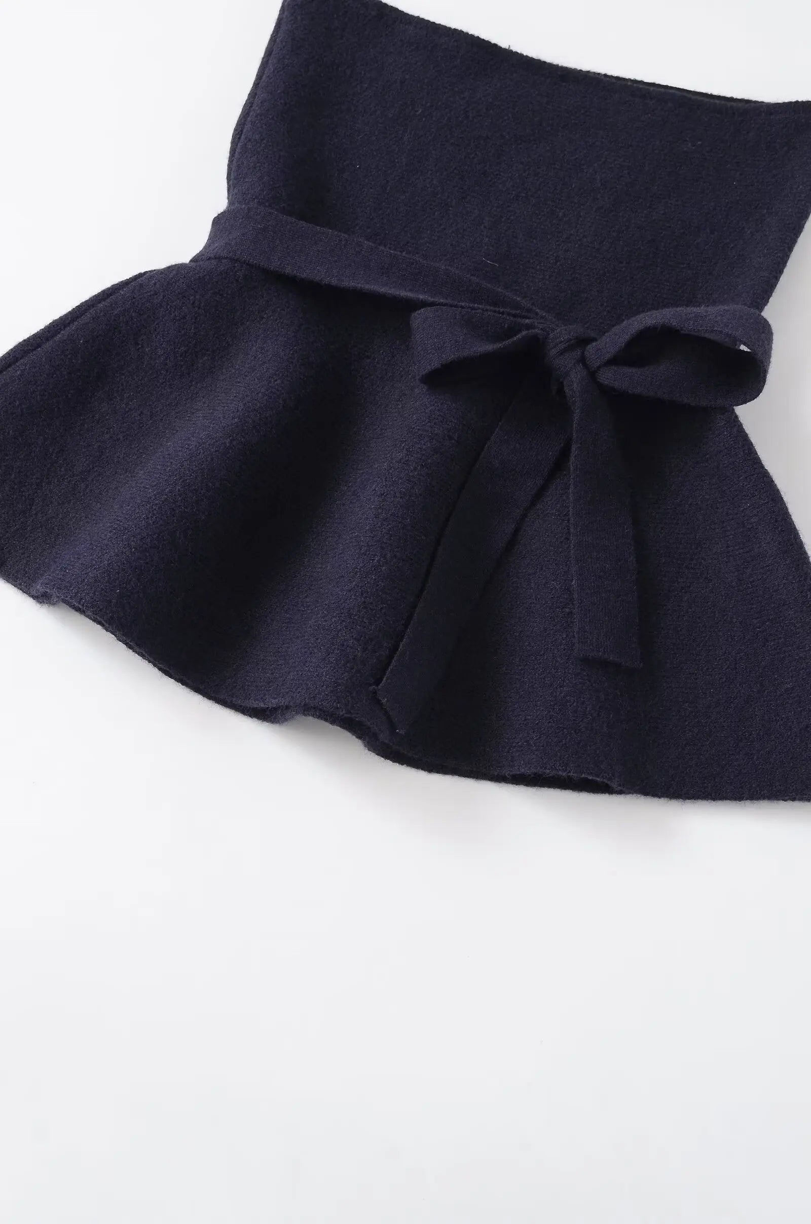 HH Women New Fashion Short Skirt Style Hem Knitted Bow Top Female Summer Sexy Sleeveless Backless Casual Solid Slim Tops Mujer