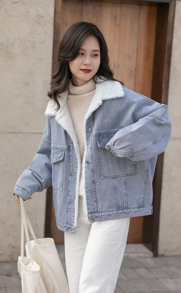 Outerwear Wool Inside Plain Warm Blue Denim Jacket for Women with Fur Plush Woman Jean Coat Winter 2025 Cold Padded Korean Outer