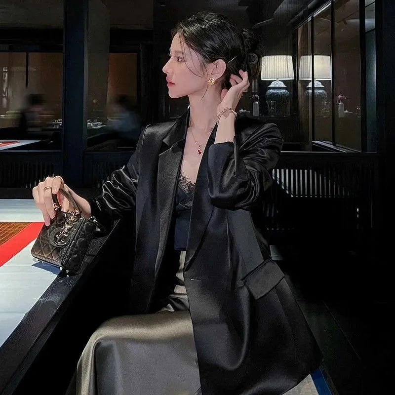 Women Outerwear for Spring and Summer 2025 New Flowing Satin Suit Light Luxury High-end Loose top Temperament Slimming Outerwear